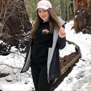 Meet your Posher, Karissa